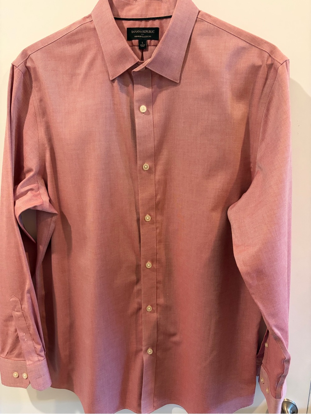 Banana Republic Men's Salmon Dress Shirt